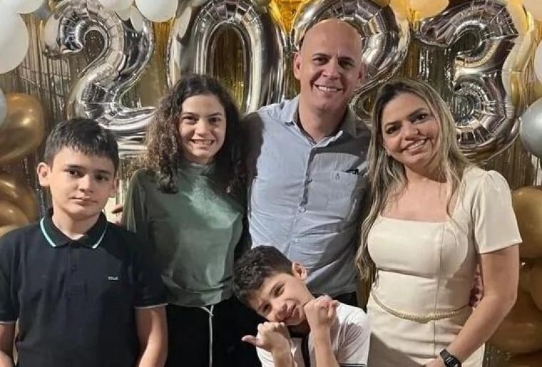 Família que morreu em acidente é um casal de dentistas e os três filhos