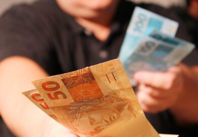 Mulher é indiciada por 45 crimes de estelionato contra pequenos empresários no Tocantins