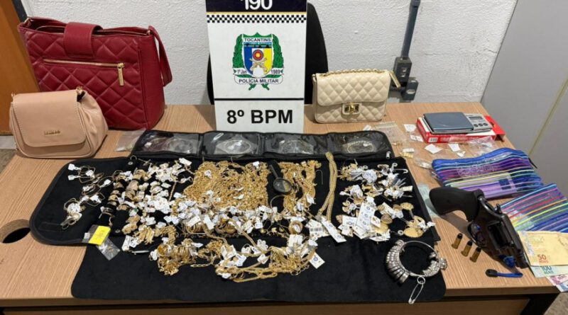 Casal cruza balsa após roubo no Pará, é preso em hotel no Tocantins e polícia recupera joias avaliadas em R$ 550 mil