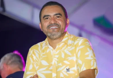 Governador Wanderlei Barbosa anuncia programação do Carnaval 2026 com atrações nacionais e regionais em Palmas