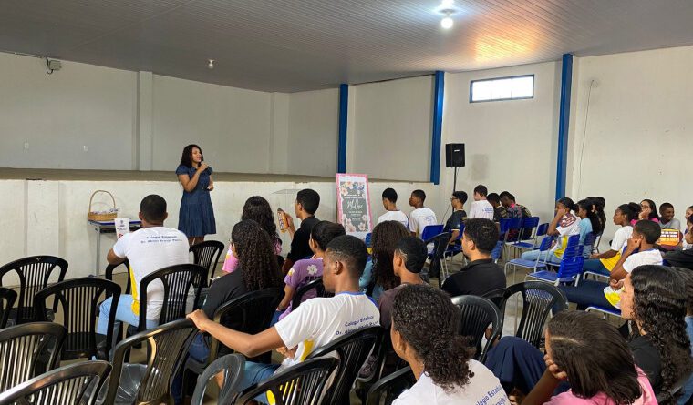 Escolas estaduais de Almas mobilizam estudantes no combate à violência contra a mulher