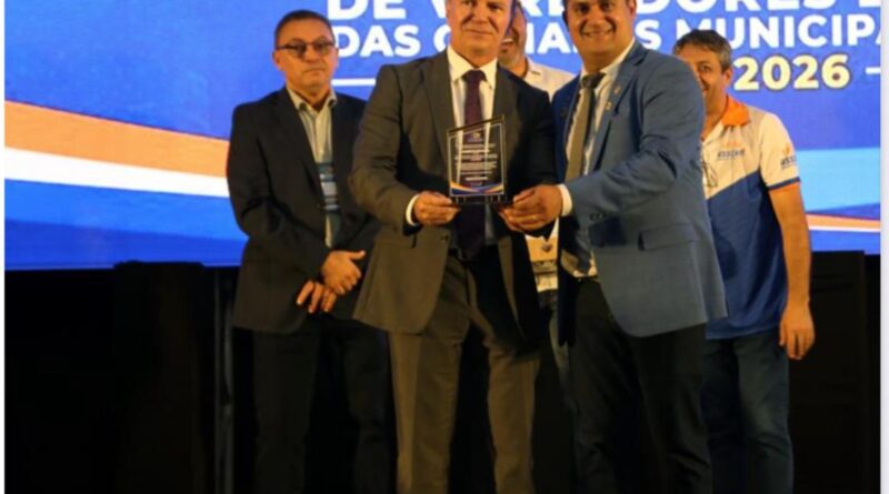 Encontro de vereadores homenageia o TCETO por fortalecimento da gestão pública e do controle externo