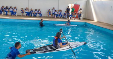 Primeiras remadas: Centro de Canoagem inicia atividades com estudantes e ainda tem vagas