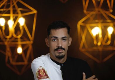 Jovem morre após perder controle de motocicleta e colidir contra árvore em Araguaína