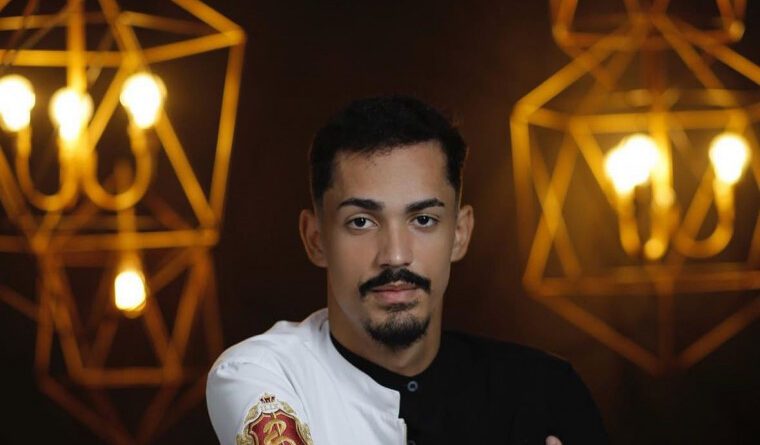 Jovem morre após perder controle de motocicleta e colidir contra árvore em Araguaína