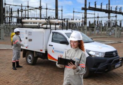 Mulheres ganham espaço no setor elétrico com vagas abertas em três cidades do Tocantins