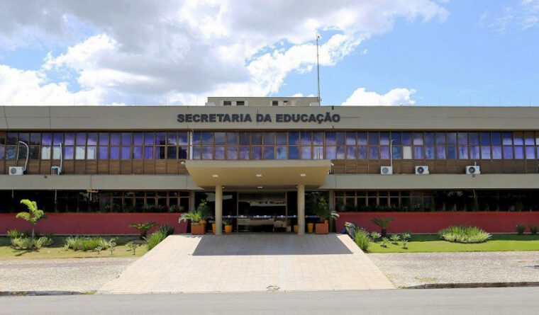 Após críticas, Seduc detalha regras de edital de redistribuição; veja perguntas e respostas