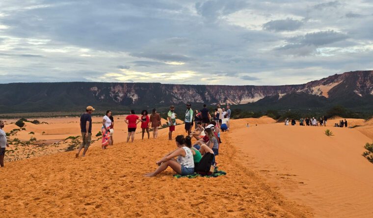 Cartão-postal do Tocantins, Dunas do Jalapão atraem turistas de todo o país no feriadão