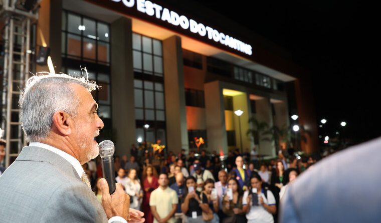‘Os mandatos passam, mas os servidores permanecem’, lembra Amélio ao entregar obra da Aleto