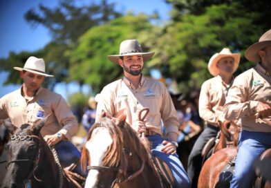 ‘Quero ser o deputado padrinho das cavalgadas’, diz Marcos Júnior durante evento em Araguaína
