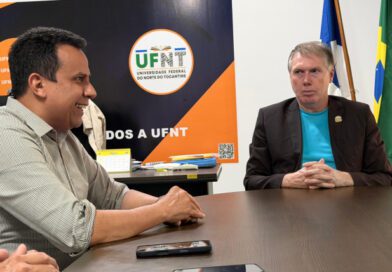 Em visita à UFNT, Fábio Vaz assume compromisso com emendas para universidades públicas
