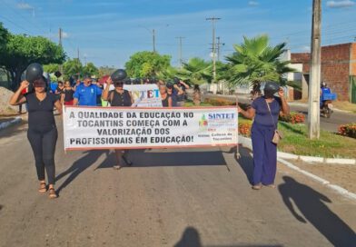 Greve dos professores se agrava e Sintet denuncia bloqueio de acesso às escolas em Arapoema