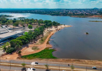 Mesmo liberada para banho, Prefeitura recomenda evitar Prainha da Via Lago neste fim de semana
