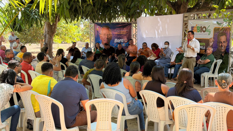Com a família, Fábio Vaz percorre 15 cidades do Bico e amplia articulações para deputado federal