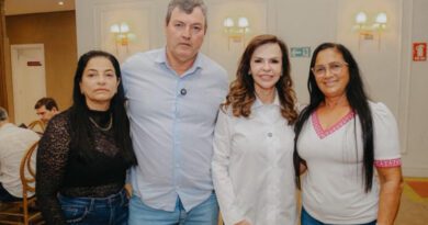 Dorinha amplia base em Oliveira de Fátima com apoio de ex-prefeito e ex-primeiras-damas