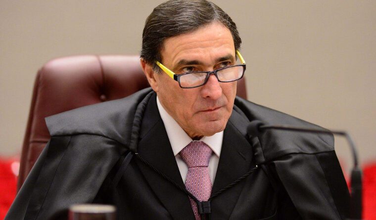 Operação que levou prefeito de Palmas à prisão avança e coloca ministro do STJ sob investigação
