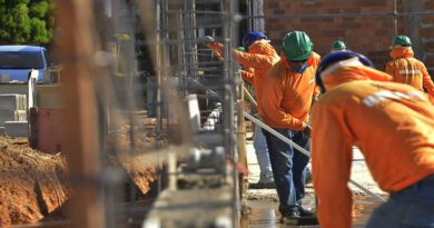 Construção, comércio e logística concentram 222 vagas de emprego em Araguaína; confira