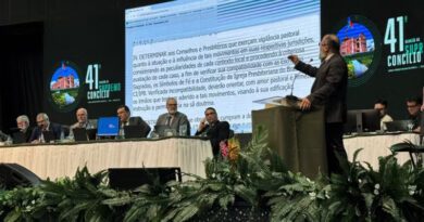 Igreja Presbiteriana orienta fiéis a não participar dos Legendários; movimento contesta decisão Igreja Presbiteriana orienta fiéis a não participar dos Legendários; movimento contesta decisão