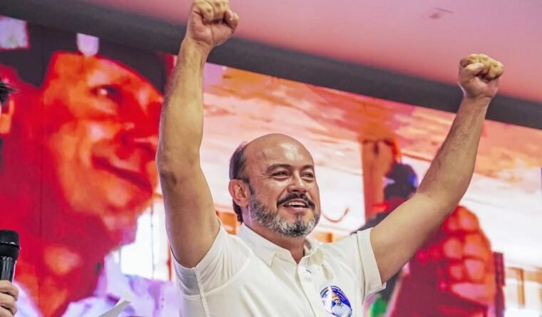 MPE cobra certidões de três processos contra Sandoval para analisar registro de candidatura