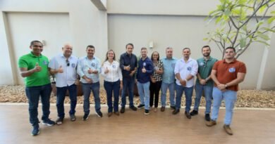 Gaguim firma compromisso de articular R$ 100 milhões para a ponte do Bertaville, em Palmas
