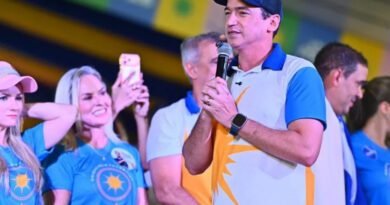 Alexandre Guimarães põe campanha ao Senado nas ruas com slogan ‘Um senador pra chamar de seu’