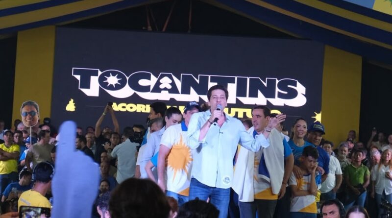 “O trabalho não pode parar”, afirma Olyntho ao oficializar candidatura a deputado estadual