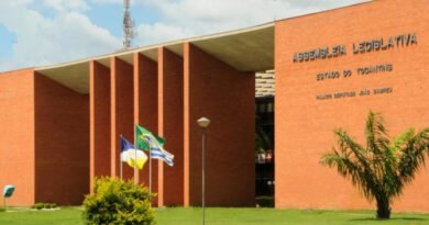 Assembleia concede aposentadoria de mais de R$ 54 mil para técnico legislativo no Tocantins Assembleia concede aposentadoria de mais de R$ 54 mil para técnico legislativo no Tocantins