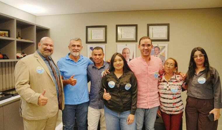 Grupo de candidatos a deputado federal do PSB abandona Laurez e declara apoio a Vicentinho