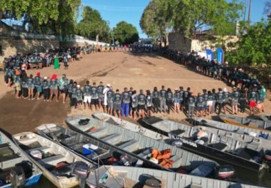 Sofás, fogões e TVs: voluntários retiram 18 toneladas de lixo das margens do Rio Tocantins