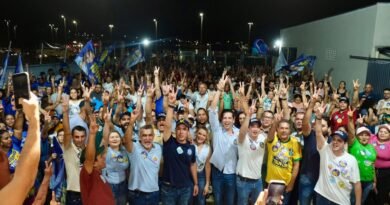 Olyntho reúne multidão em Araguaína e mostra força na reta final da campanha Olyntho reúne multidão em Araguaína e mostra força na reta final da campanha