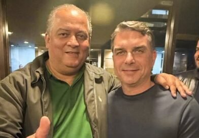 Flávio Bolsonaro vem a Palmas no dia 20 de outubro, confirma presidente do PL Eduardo Gomes